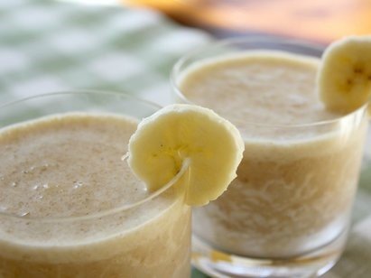 Peanut-Butter-Banana-Smoothie.jpg
